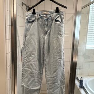 Levi's Light Blue Relaxed Women's Jeans